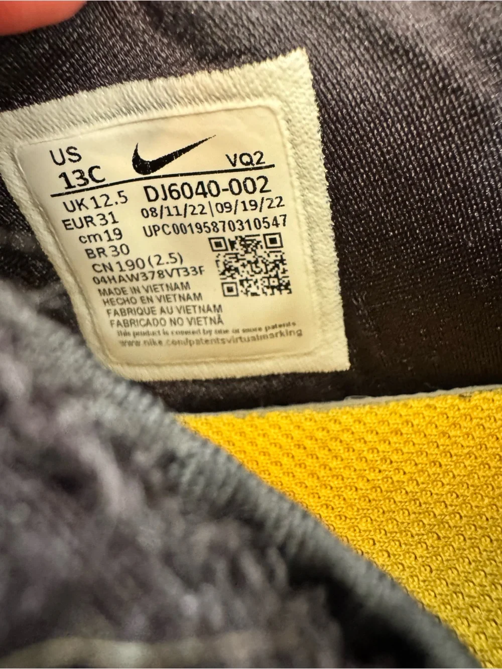 Nike Flex Runner 2 little kids size 13